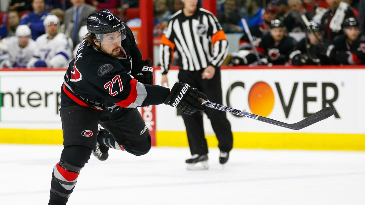 Power Play: Hurricanes get a point, but hot streak cooled a bit vs. Blues